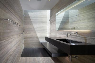 Stone elements in bathroom - why and how
